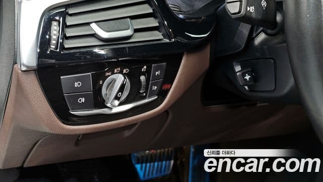 BMW 5시리즈 (G30) 520d M Sport Plus, 2019 16