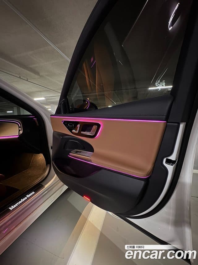 Mercedes-Benz E-класс W214 Avantgarde, 2025 18