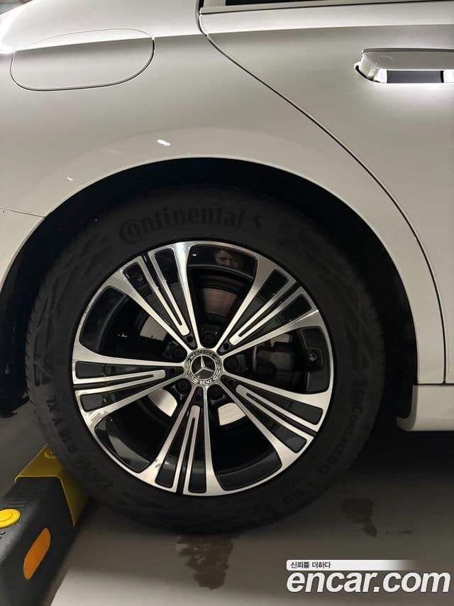 Mercedes-Benz E-класс W214 Avantgarde, 2025 2