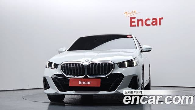 BMW 5시리즈 (G60) 520i M Sport, 2024 3