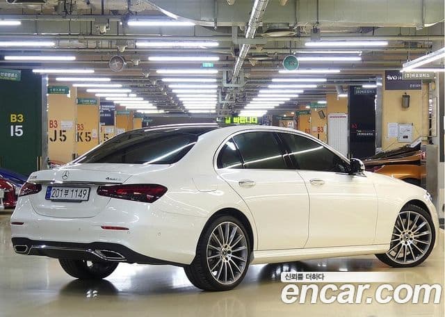 Mercedes-Benz E-класс W213 AMG Line, 2022 2