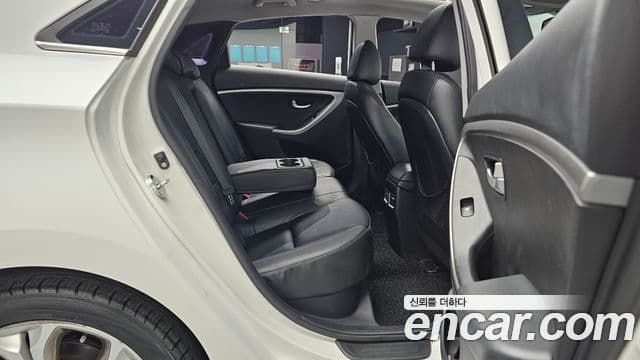 Hyundai i30(новый кузов / новое поколение) 1.6 GDI Extreme, 2012 12