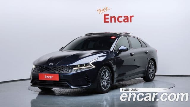 Kia K5 гибрид 3세대 Signature, 2020 1