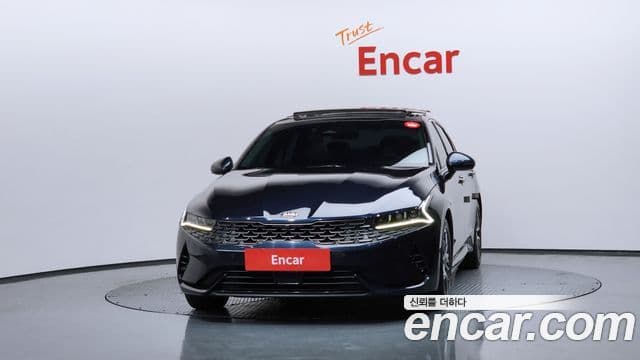 Kia K5 гибрид 3세대 Signature, 2020 3