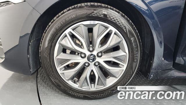 Kia K5 гибрид 3세대 Signature, 2020 все фото