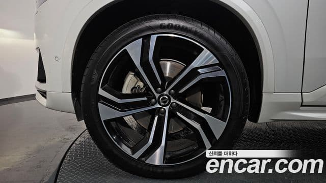 Volvo XC90 2세대 T8 R-Design гибрид, 2021 все фото