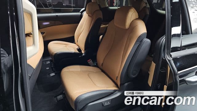 Kia Carnival 4세대 Signature, 2023 12