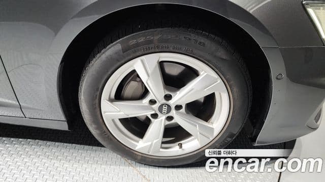 Audi A6 (C8), 2021 все фото