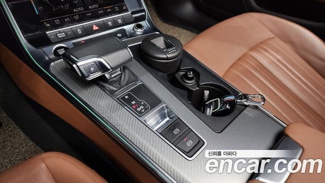 Audi A6 (C8), 2021 9