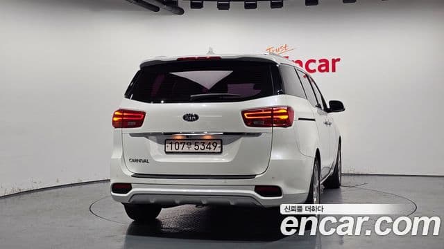 Kia The / новый New Carnival Prestige, 2020 4