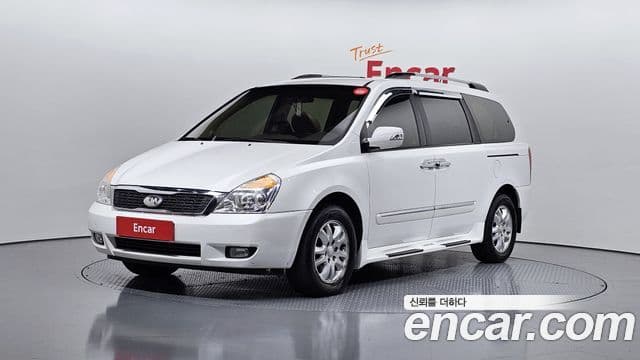 Kia Carnival R топовая версия, 2013 1