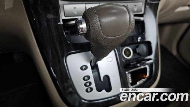 Kia Carnival R топовая версия, 2013 9