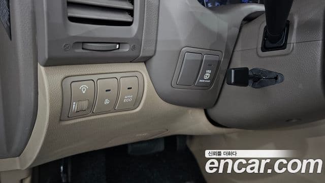 Kia Carnival R топовая версия, 2013 16