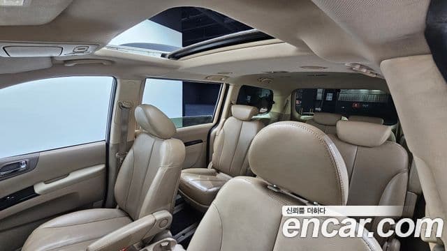 Kia Carnival R топовая версия, 2013 19