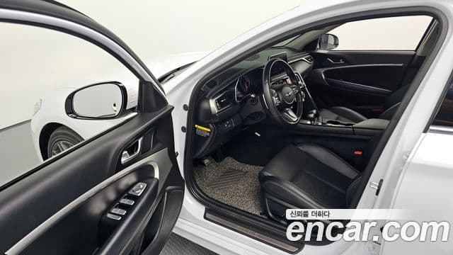 Genesis G70 Advanced, 2018 10