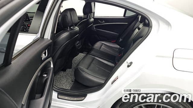 Genesis G70 Advanced, 2018 11