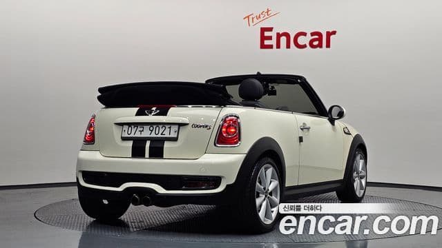 Mini Cooper S кабриолет 2세대, 2015 2