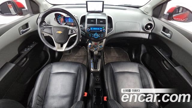 Chevrolet(GM대우) 아베오 хэтчбек топовая версия, 2012 7