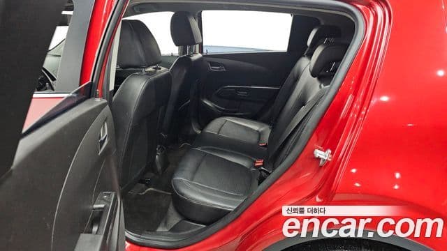 Chevrolet(GM대우) 아베오 хэтчбек топовая версия, 2012 11