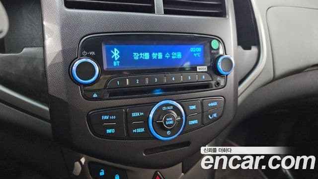 Chevrolet(GM대우) 아베오 хэтчбек топовая версия, 2012 18