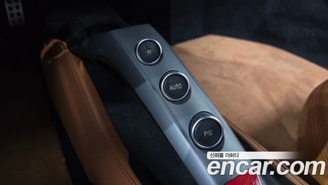 Ferrari 488 GTB, 2018 9