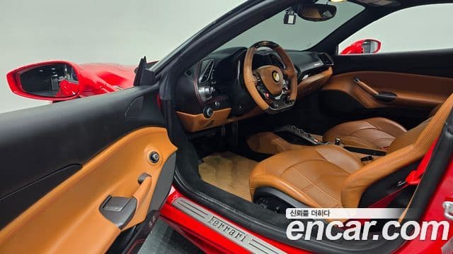 Ferrari 488 GTB, 2018 11