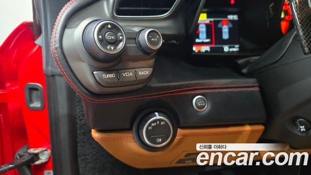 Ferrari 488 GTB, 2018 16