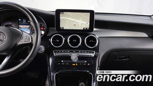 Mercedes-Benz GLC-класс X253 GLC220 d 4MATIC купе, 2018 14