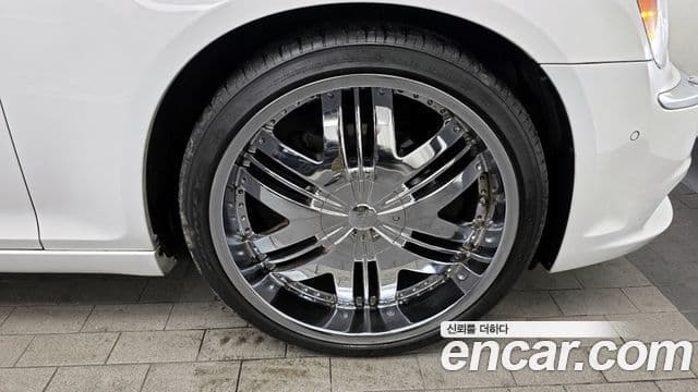 크라이슬러 The / новый New 300C, 2014 все фото