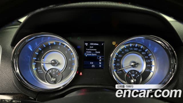 크라이슬러 The / новый New 300C, 2014 8