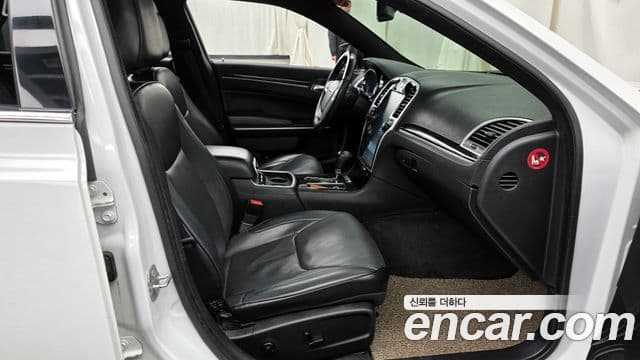 크라이슬러 The / новый New 300C, 2014 11