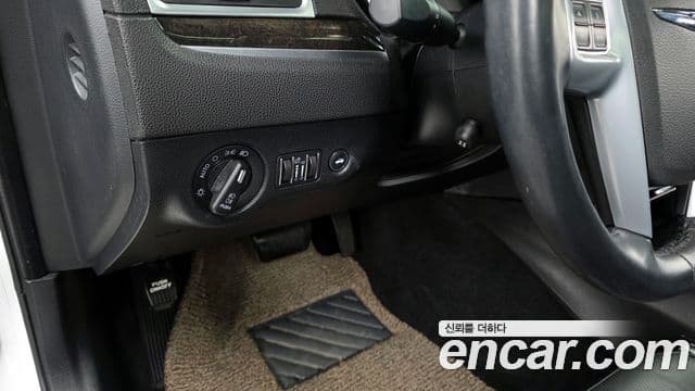 크라이슬러 The / новый New 300C, 2014 18