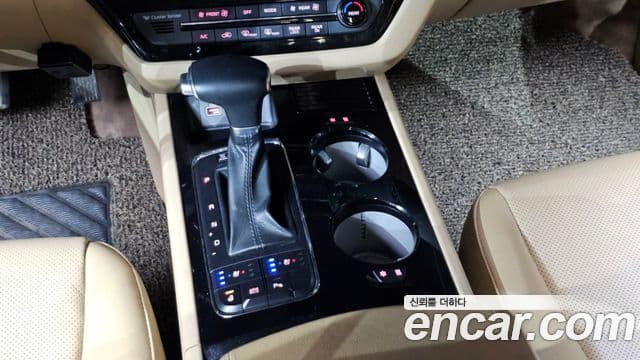 Kia All New Carnival Prestige, 2017 9