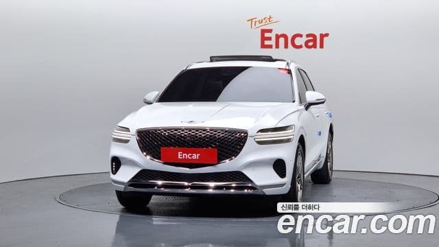 Genesis GV70, 2021 3