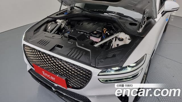 Genesis GV70, 2021 6