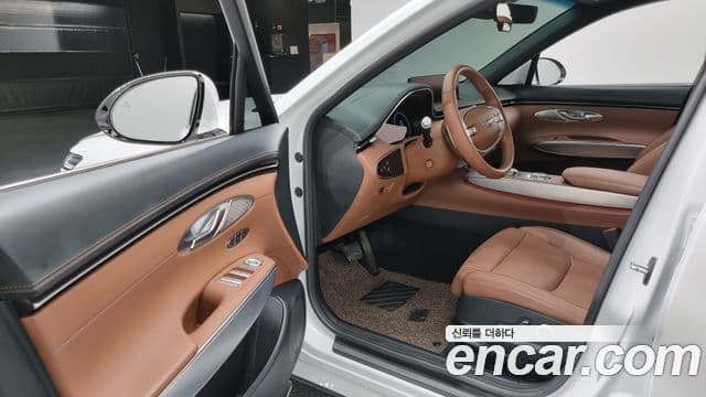 Genesis GV70, 2021 10