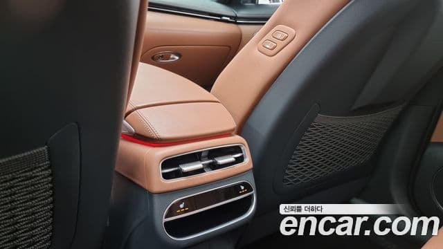 Genesis GV70, 2021 17