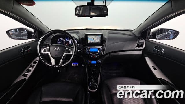 Hyundai Accent(новый кузов / новое поколение) 1.6 GDI top, 2011 7