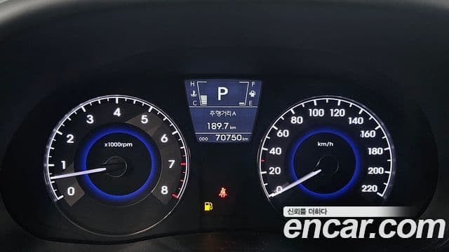 Hyundai Accent(новый кузов / новое поколение) 1.6 GDI top, 2011 8