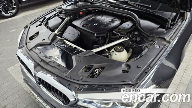 BMW 5시리즈 (G30) 520d xDrive M Sport Plus, 2018 6
