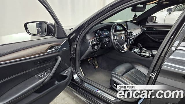 BMW 5시리즈 (G30) 520d xDrive M Sport Plus, 2018 10