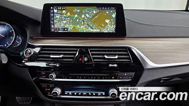 BMW 5시리즈 (G30) 520d xDrive M Sport Plus, 2018 14