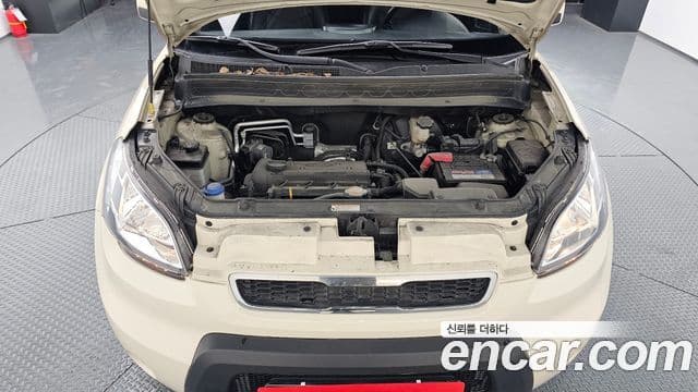 Kia Soul Safety, 2010 6