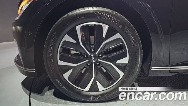 Kia EV6 Earth, 2023 все фото