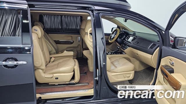 Kia All New Carnival Noblesse, 2017 12
