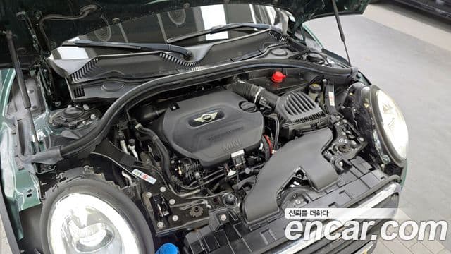 Mini Cooper D 클럽맨 2세대, 2017 6