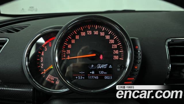 Mini Cooper D 클럽맨 2세대, 2017 8