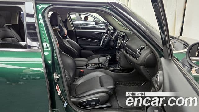 Mini Cooper D 클럽맨 2세대, 2017 11