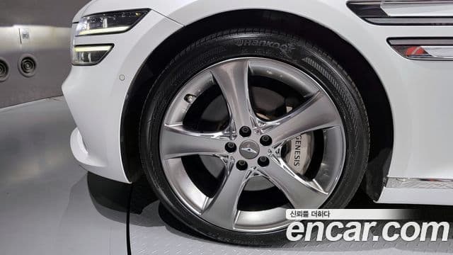 Genesis G80 (RG3) бензин 3.5 турбо AWD, 2023 все фото