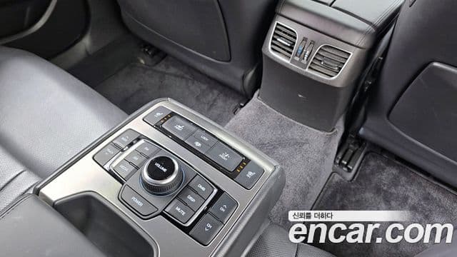 Hyundai Genesis DH Premium, 2015 18